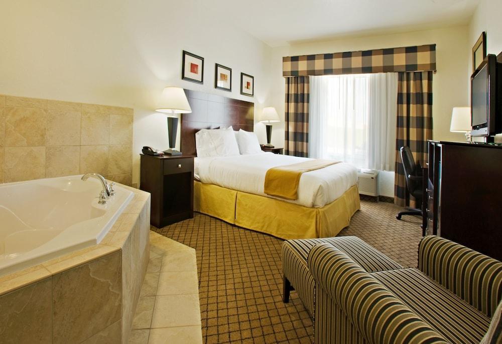 Holiday Inn Express Childress By Ihg Екстер'єр фото